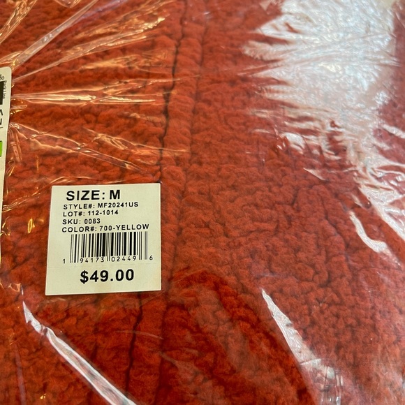 Winnie The Pooh Adult Hooded Pajama Sleepwear Full Zipper Pooh Bear NWT - Picture 7 of 8